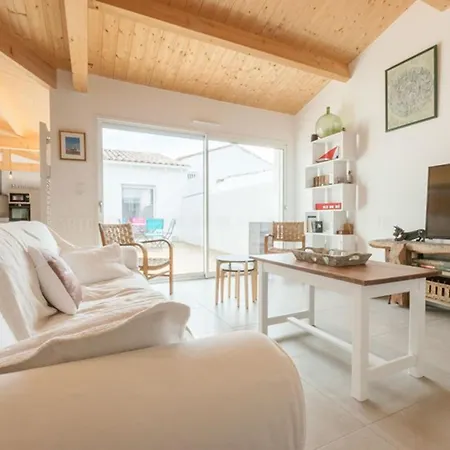 Maison Spacieuse A Avec Terrasse Et Stationnement - Fr-1-835-5 * Le Bois-Plage-en-Re