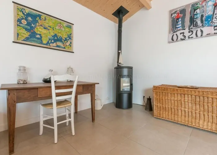 Maison Spacieuse A Avec Terrasse Et Stationnement - Fr-1-835-5 Сasa de vacaciones *