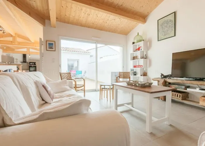 Maison Spacieuse A Avec Terrasse Et Stationnement - Fr-1-835-5 * Le Bois-Plage-en-Ré